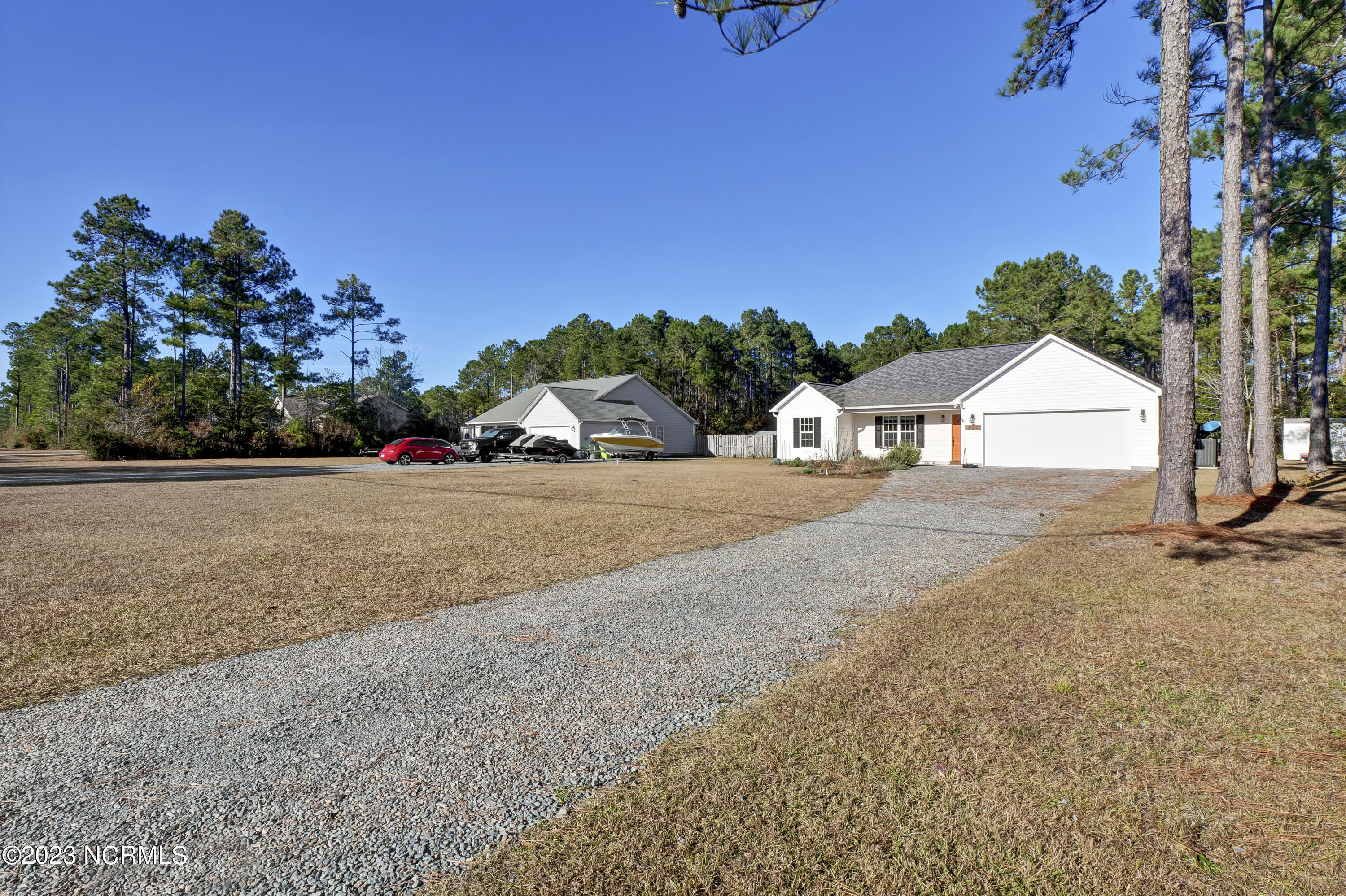 357 Folkstone Road Holly Ridge, NC 28445 - Photo 5 of 38 P6066225