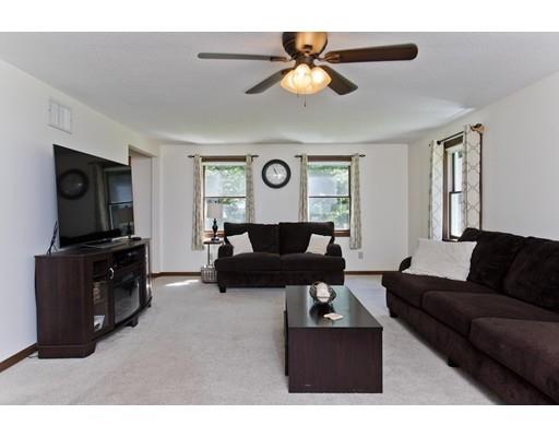 110 Old Stage Road Westfield, MA 01085 - Photo 14 of 24 Gallery Image 14