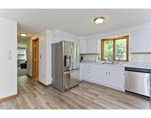 110 Old Stage Road Westfield, MA 01085 - Photo 8 of 24 Gallery Image 8