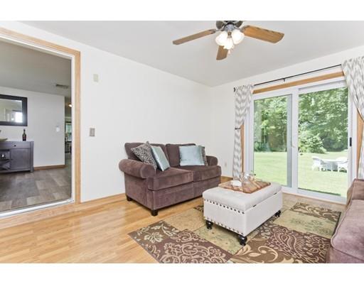 110 Old Stage Road Westfield, MA 01085 - Photo 9 of 24 Gallery Image 9