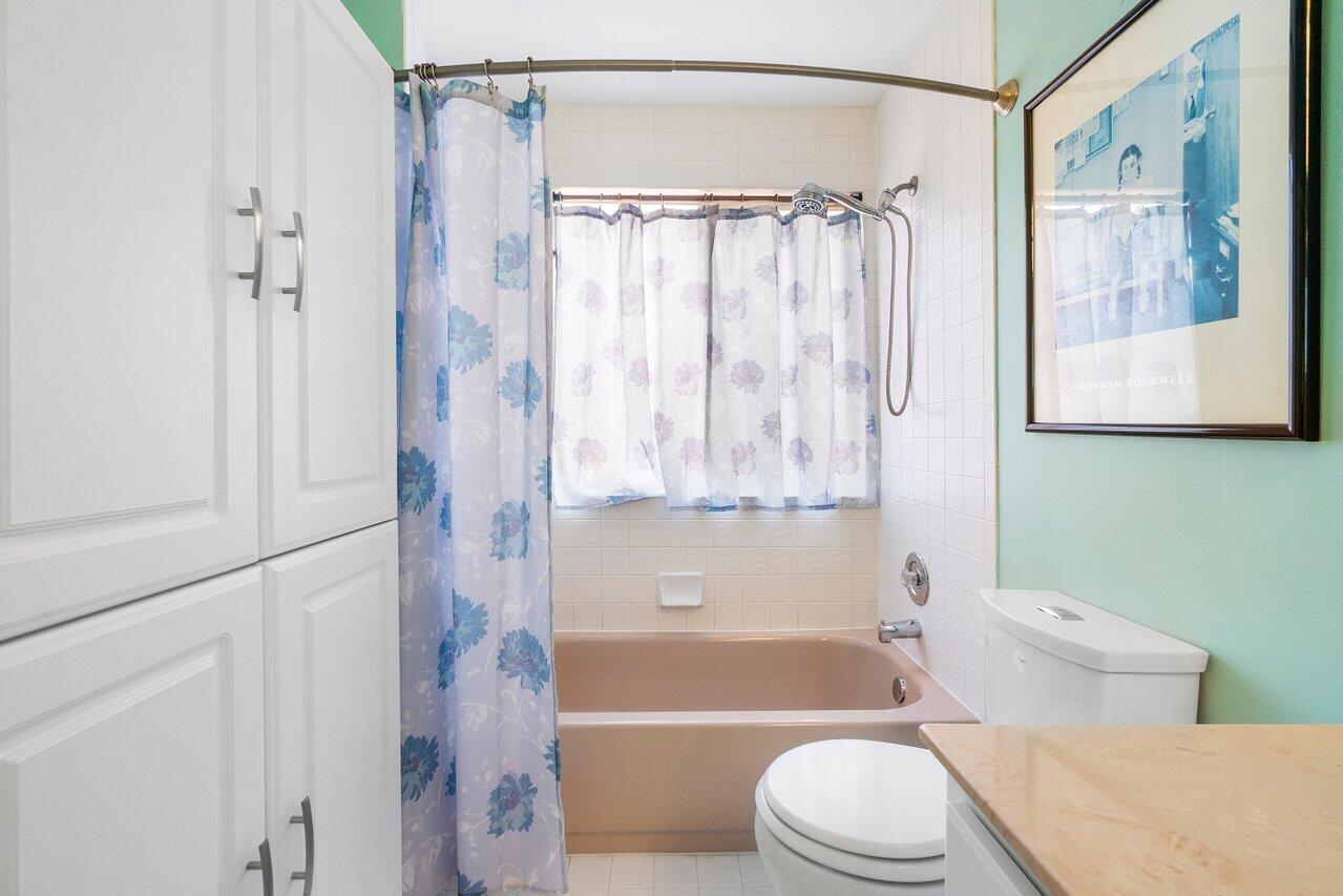 10380 Sunstream Lane Boca Raton, FL 33428 - Photo 26 of 41 tgb