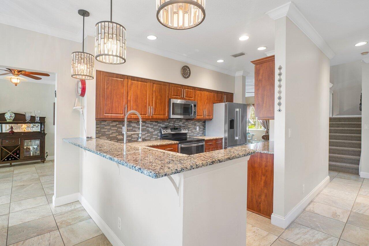 10380 Sunstream Lane Boca Raton, FL 33428 - Photo 6 of 41 hre