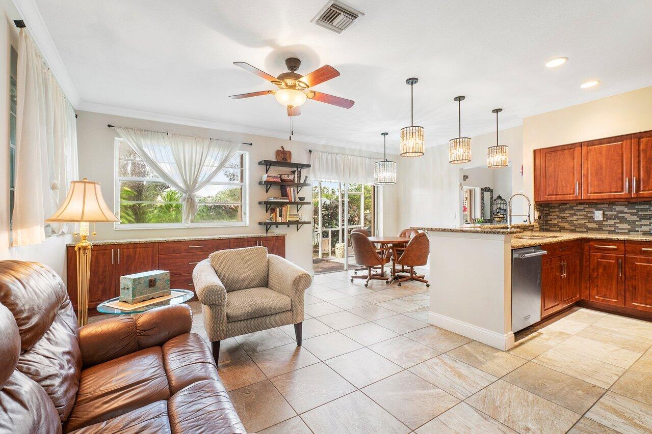 10380 Sunstream Lane Boca Raton, FL 33428 - Photo 7 of 41 scgd