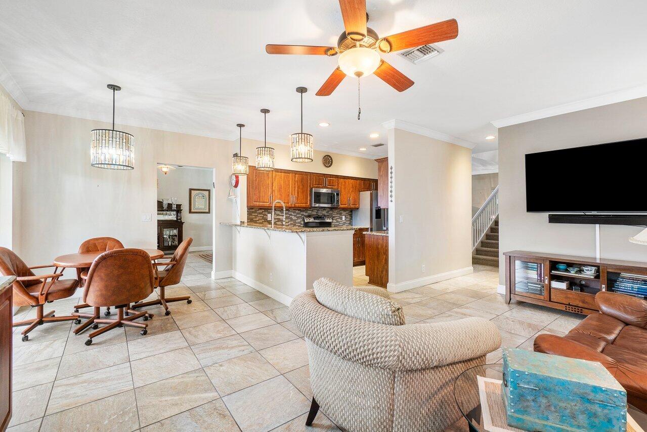 10380 Sunstream Lane Boca Raton, FL 33428 - Photo 10 of 41 dfg