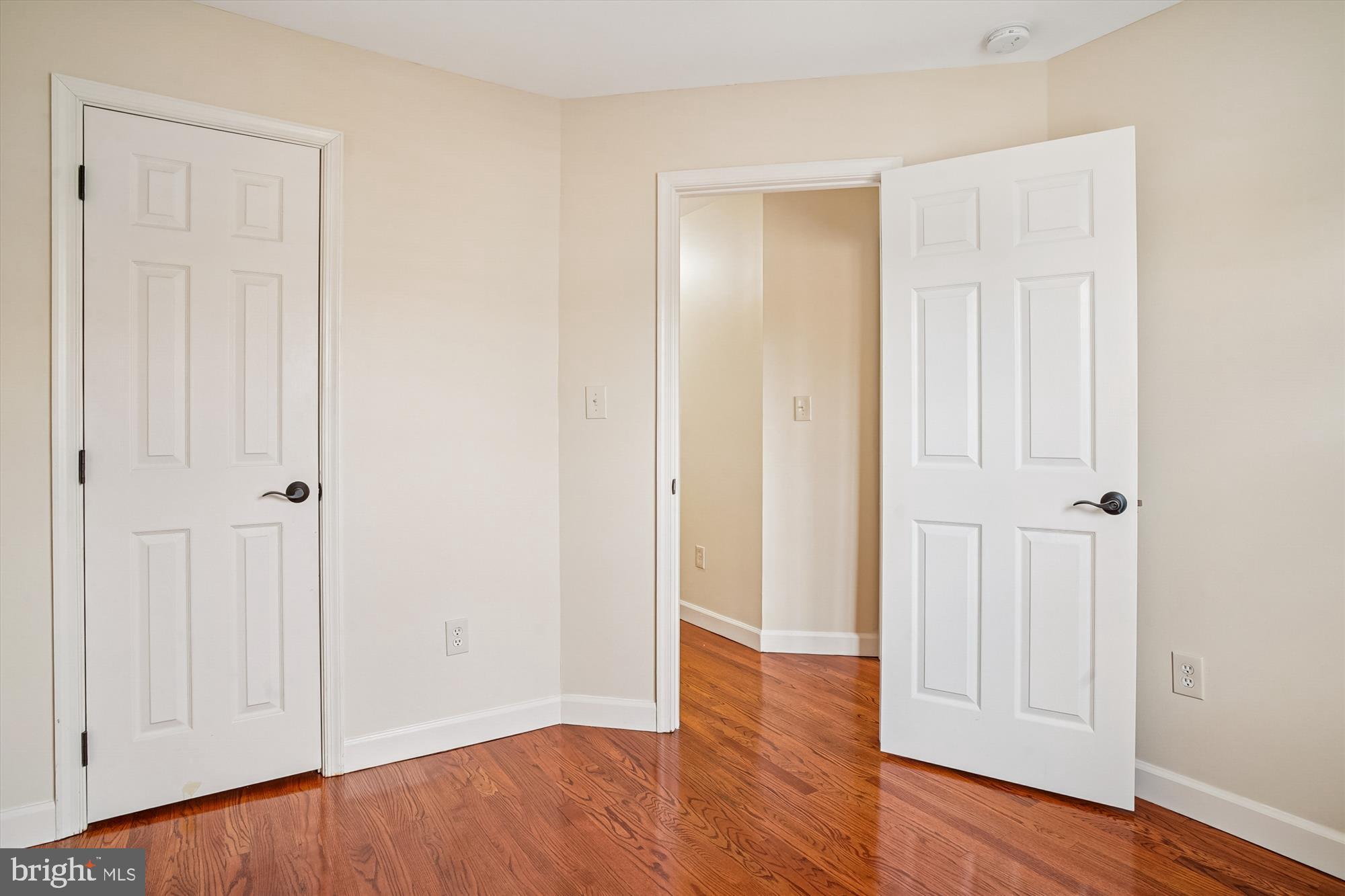 3232 Escapade Circle Riva, MD 21140 - Photo 20 of 38 an empty room with wooden floor & closet area