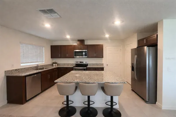 $3,000 | 8328 Wilder Pnes Avenue, Lakeland, FL 33809