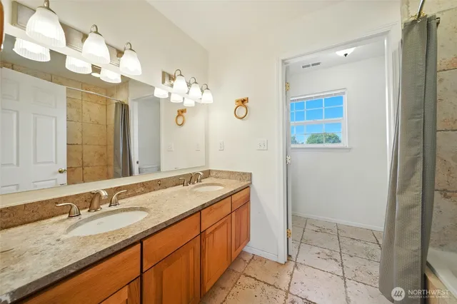 $580,000 | 49 Sierra Lane, Touchet, WA 99360