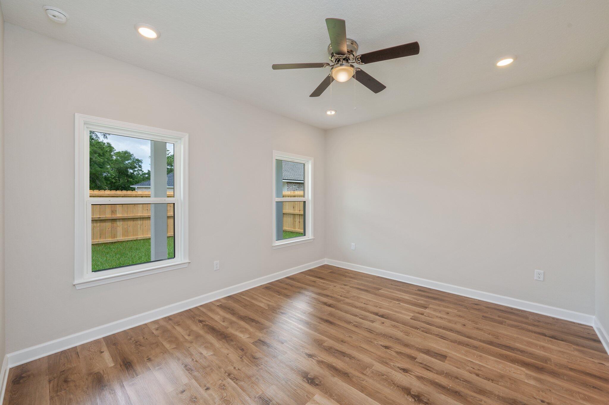404 Four Mile Road Freeport, FL 32439 - Photo 15 of 36 15-web-or-mls-404-four-mile-rd