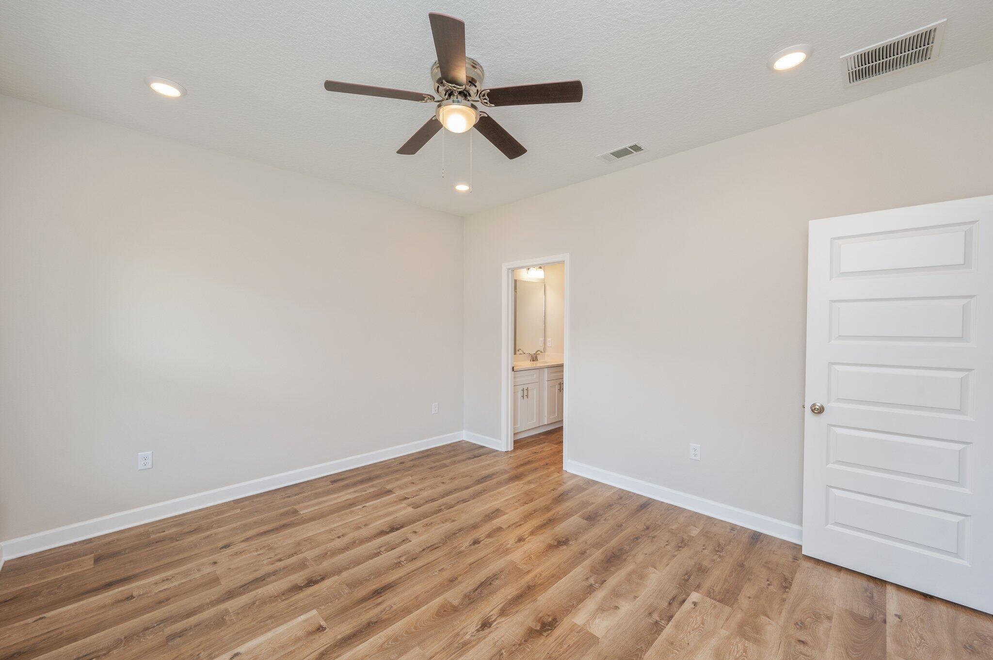 404 Four Mile Road Freeport, FL 32439 - Photo 16 of 36 16-web-or-mls-404-four-mile-rd