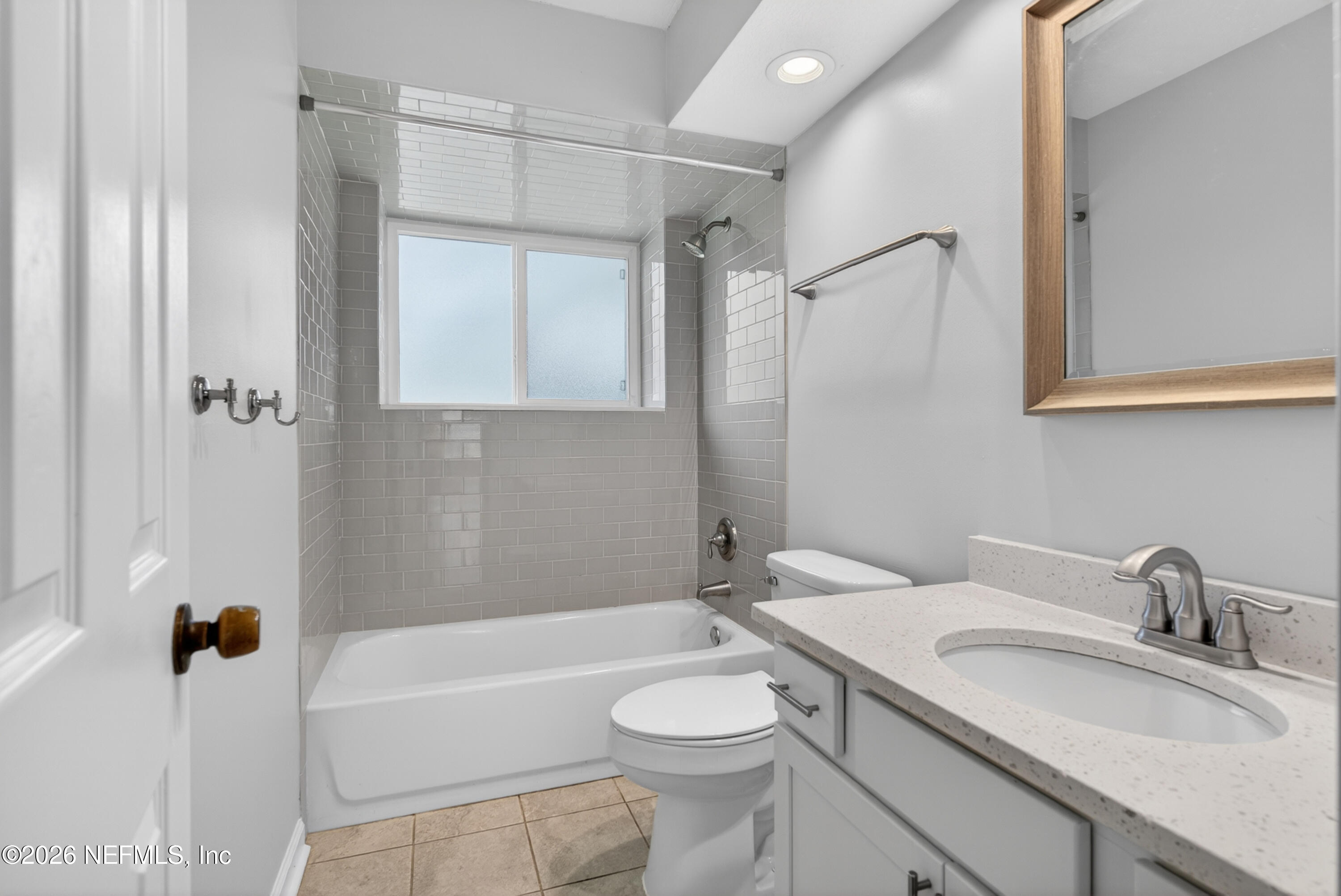 622 Valley Forge Road North Neptune Beach, FL 32266 - Photo 24 of 34 25-Bathroom 2