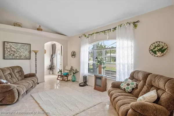 $759,900 | 349 Anderson Street Northeast, Lake Placid, FL 33852