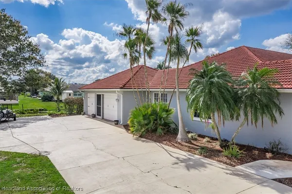$759,900 | 349 Anderson Street Northeast, Lake Placid, FL 33852