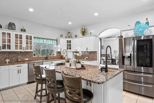 $759,900 | 349 Anderson Street Northeast, Lake Placid, FL 33852