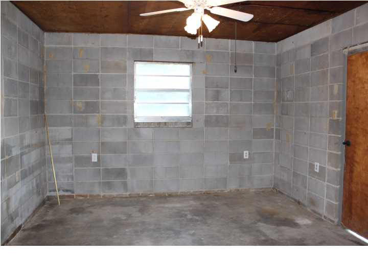 2162 Cooper Road Flowood, MS 39232 - Photo 34 of 42 Workshop-Storage