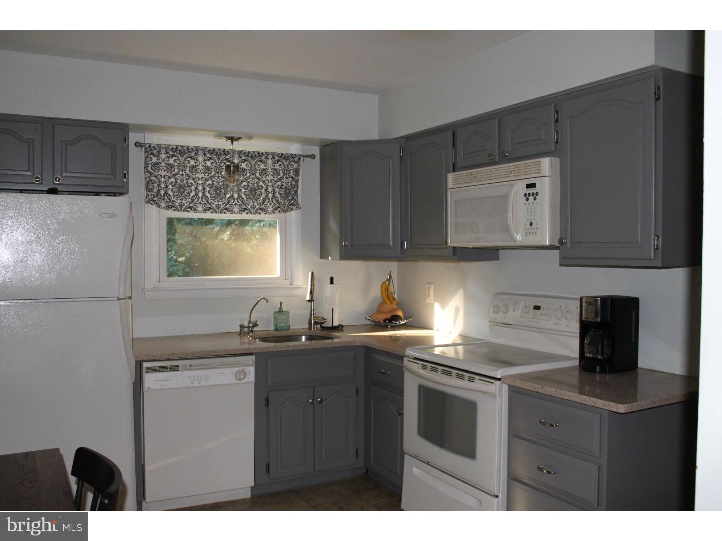 137 Glassboro Road Monroeville, NJ 08343 - Photo 6 of 25