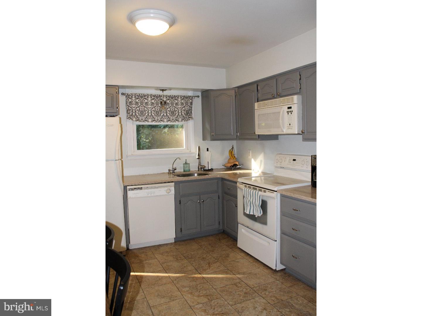 137 Glassboro Road Monroeville, NJ 08343 - Photo 7 of 25