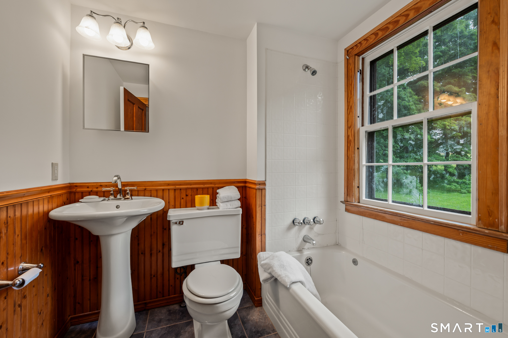 128 Norwich-Lebanon Road Franklin, CT 06254 - Photo 29 of 39 Full bath with tub and shower on second flooor