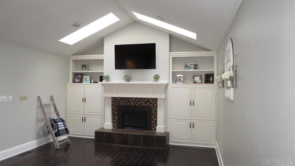 1321 Audubon Road Vincennes, IN 47591 - Photo 5 of 28 Gallery Image 5
