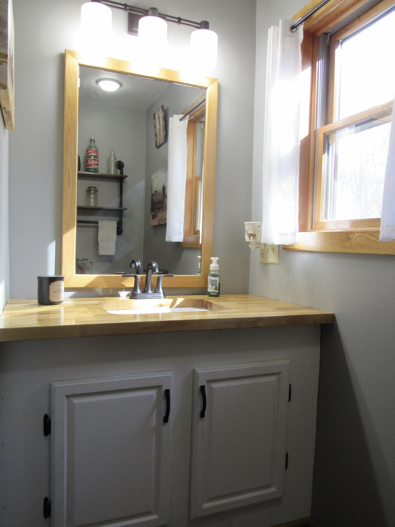 215 Small Road Plymouth, ME 04969 - Photo 25 of 35 IMG_4009 2
