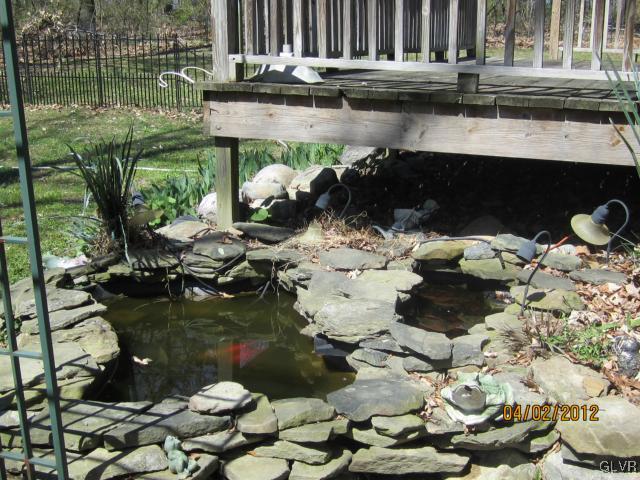 335 Brodt Road Bangor, PA 18013 - Photo 3 of 16 Gallery Image 3