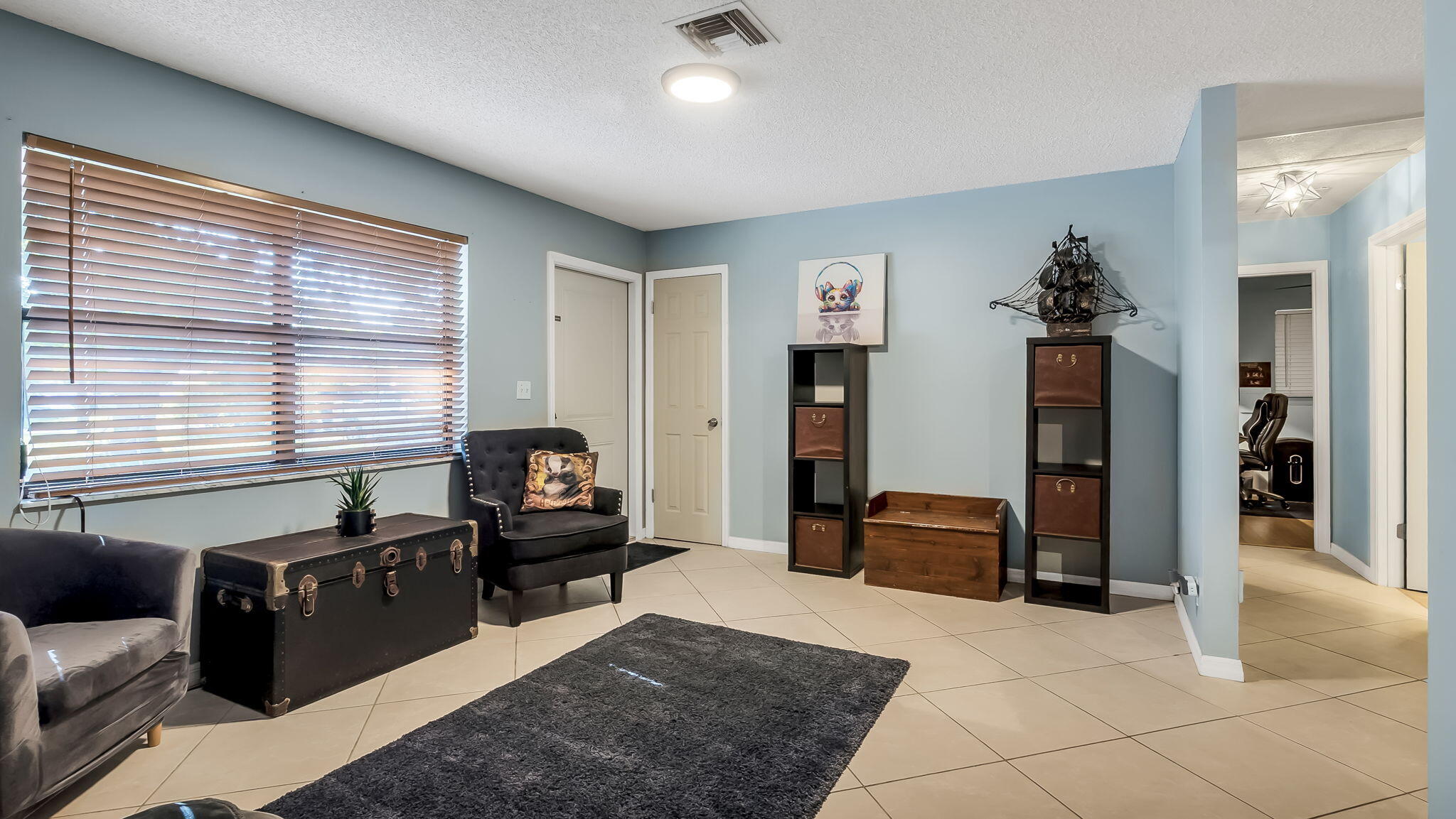 5298 2nd Road Lake Worth, FL 33467 - Photo 11 of 35 7-web-or-mls-DSC02501