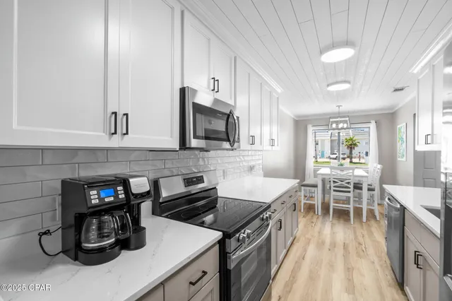 $418,200 | 6304 Thomas Drive, Unit U7, Panama City Beach, FL 32408