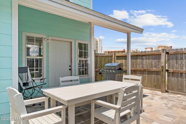 $418,200 | 6304 Thomas Drive, Unit U7, Panama City Beach, FL 32408