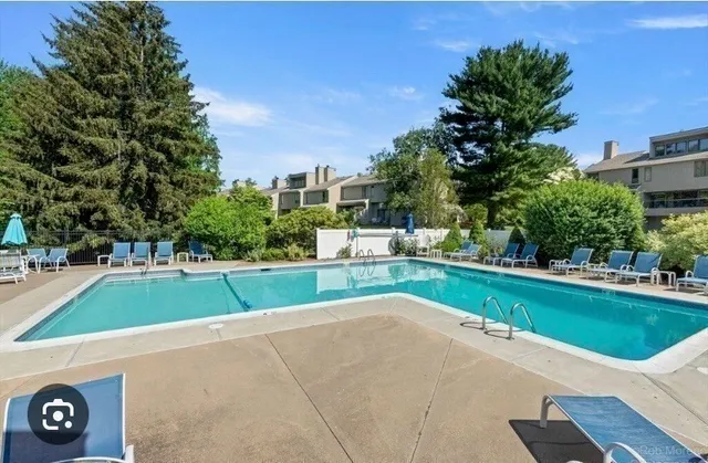 $649,900 | 115 Mill Pond, Unit 115, North Andover, MA 01845