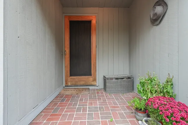 $649,900 | 115 Mill Pond, Unit 115, North Andover, MA 01845