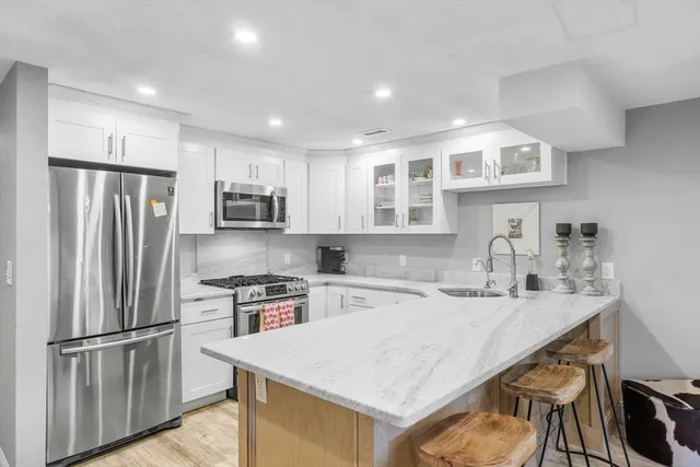 $649,900 | 115 Mill Pond, Unit 115, North Andover, MA 01845