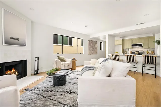 $799,000 | 18204 Kingsdale Avenue, Redondo Beach, CA 90278