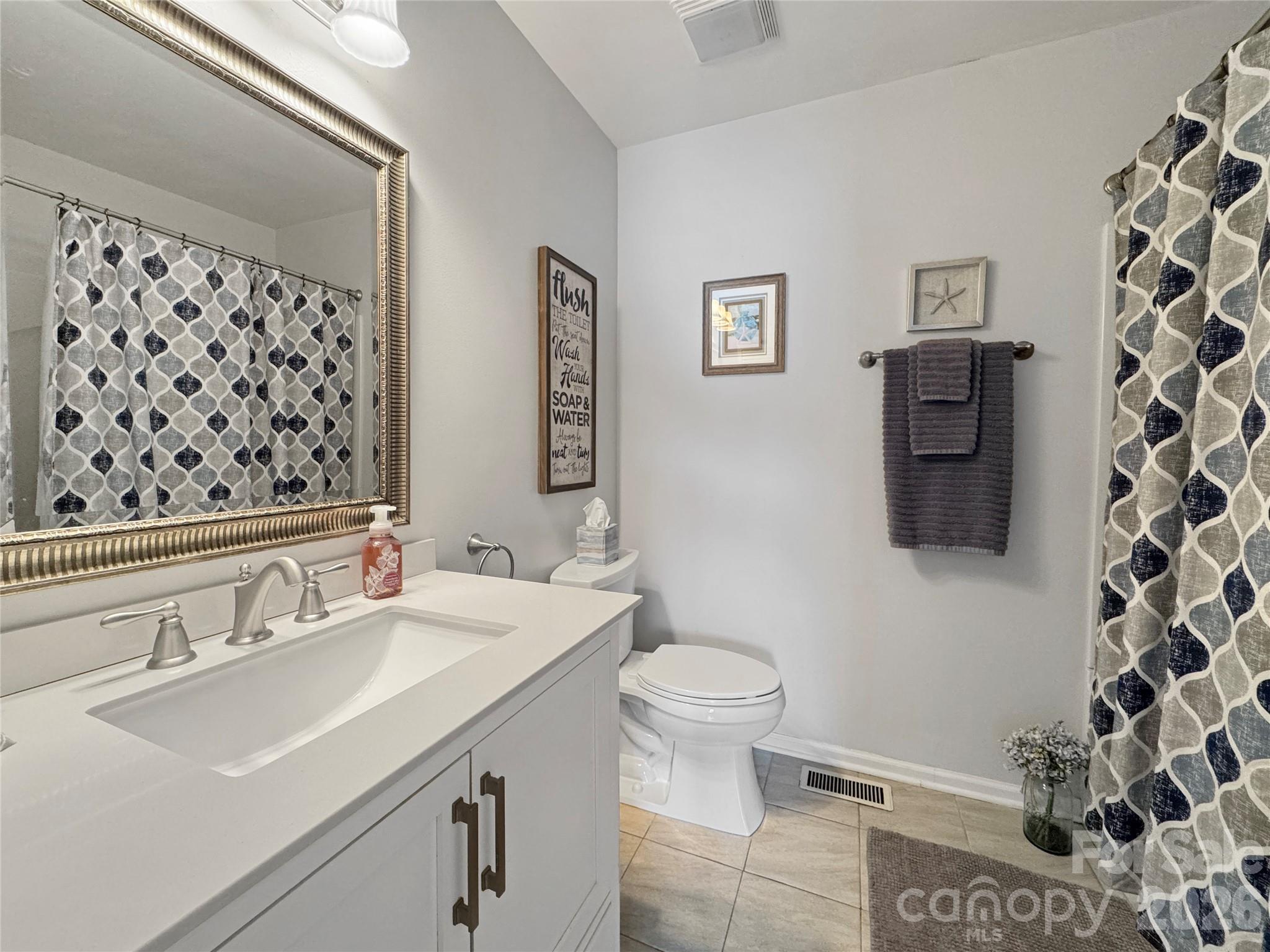 8923 Faires Road Charlotte, NC 28215 - Photo 15 of 17