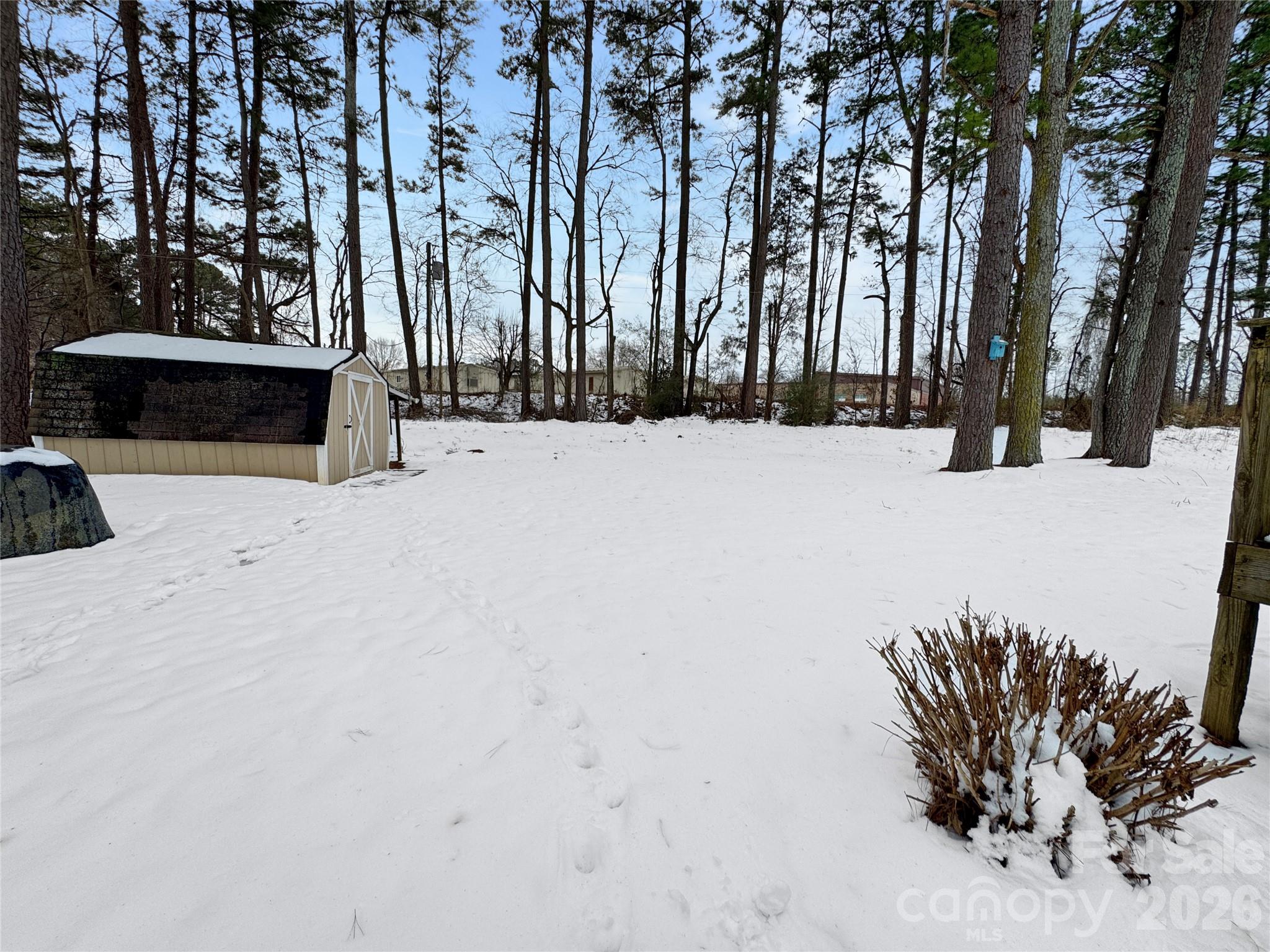 8923 Faires Road Charlotte, NC 28215 - Photo 6 of 17