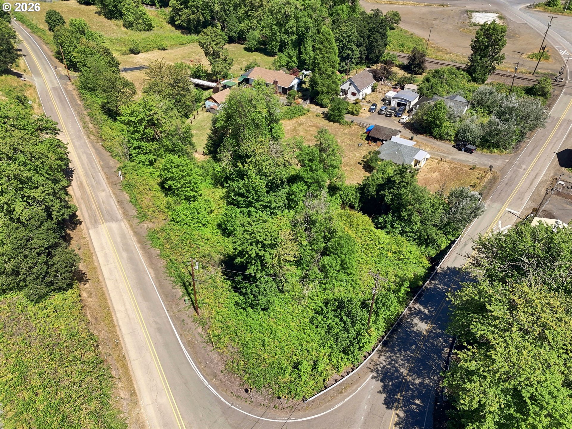 152 Bear Creek Road Cottage Grove, OR 97424 - Photo 4 of 20 Gallery Image 4