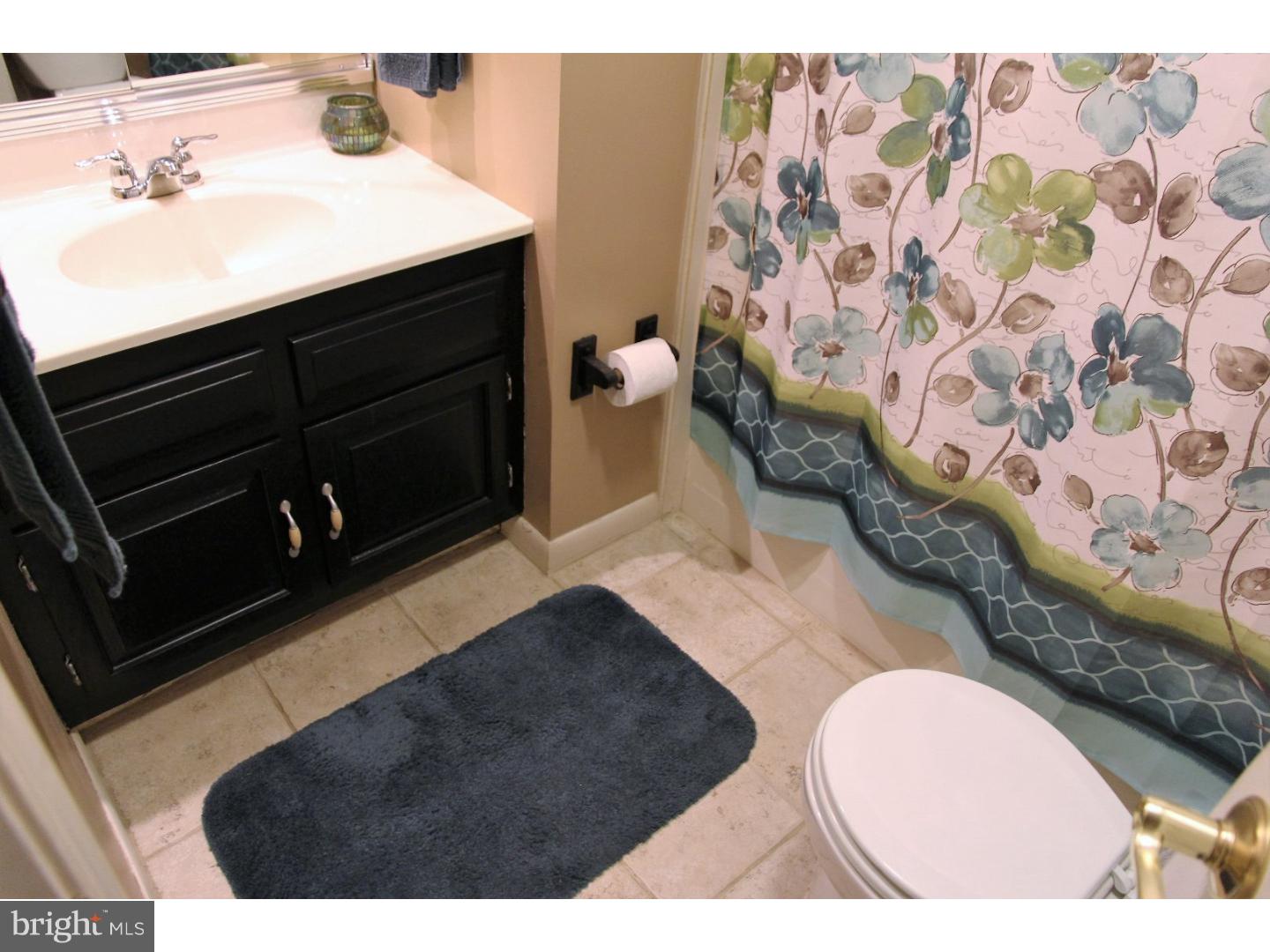 23 Hardy Road Levittown, PA 19056 - Photo 16 of 21 Bathroom