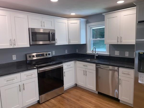 24 Jodie Road Framingham, MA 01702 - Photo 9 of 36 Gallery Image 9