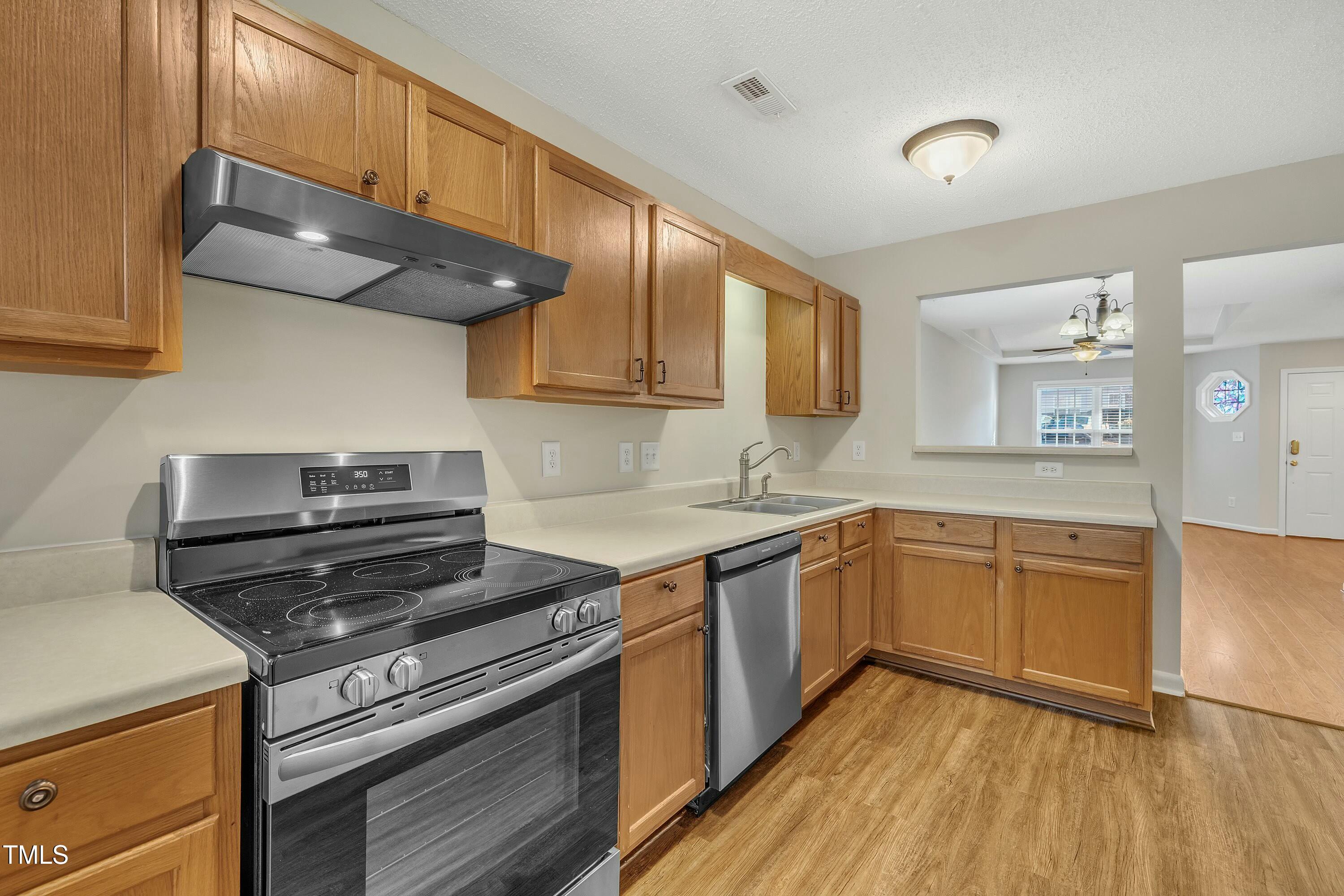 3727 Votive Lane Raleigh, NC 27604 - Photo 17 of 28 tempImageQyB4va