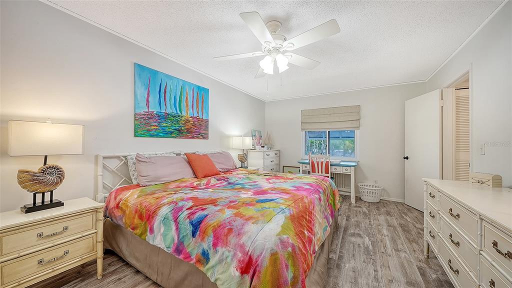5641 Midnight Pass Road, Unit 902 Sarasota, FL 34242 - Photo 21 of 38 Gallery Image 21