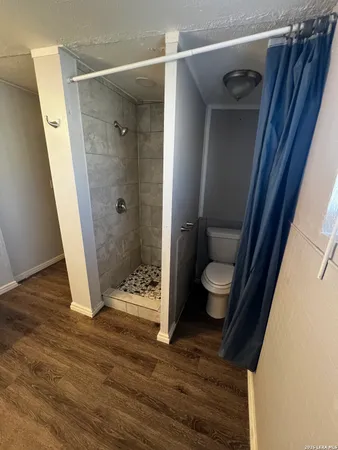 $850 | 351 Overhill Drive, Unit B, San Antonio, TX 78228