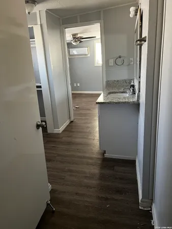 $850 | 351 Overhill Drive, Unit B, San Antonio, TX 78228