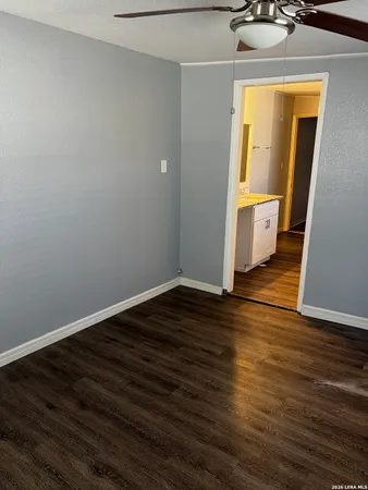 $850 | 351 Overhill Drive, Unit B, San Antonio, TX 78228