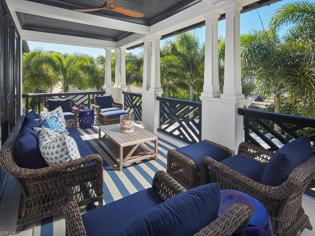 167 4th Street North Naples, FL 34102 - Photo 17 of 33