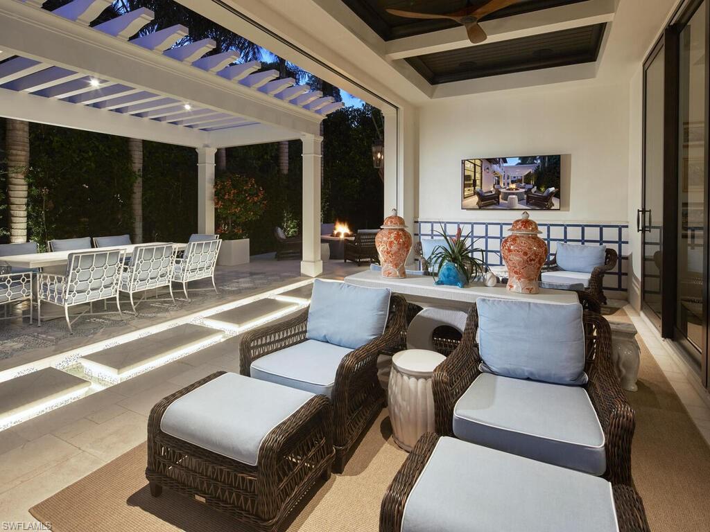 167 4th Street North Naples, FL 34102 - Photo 32 of 33