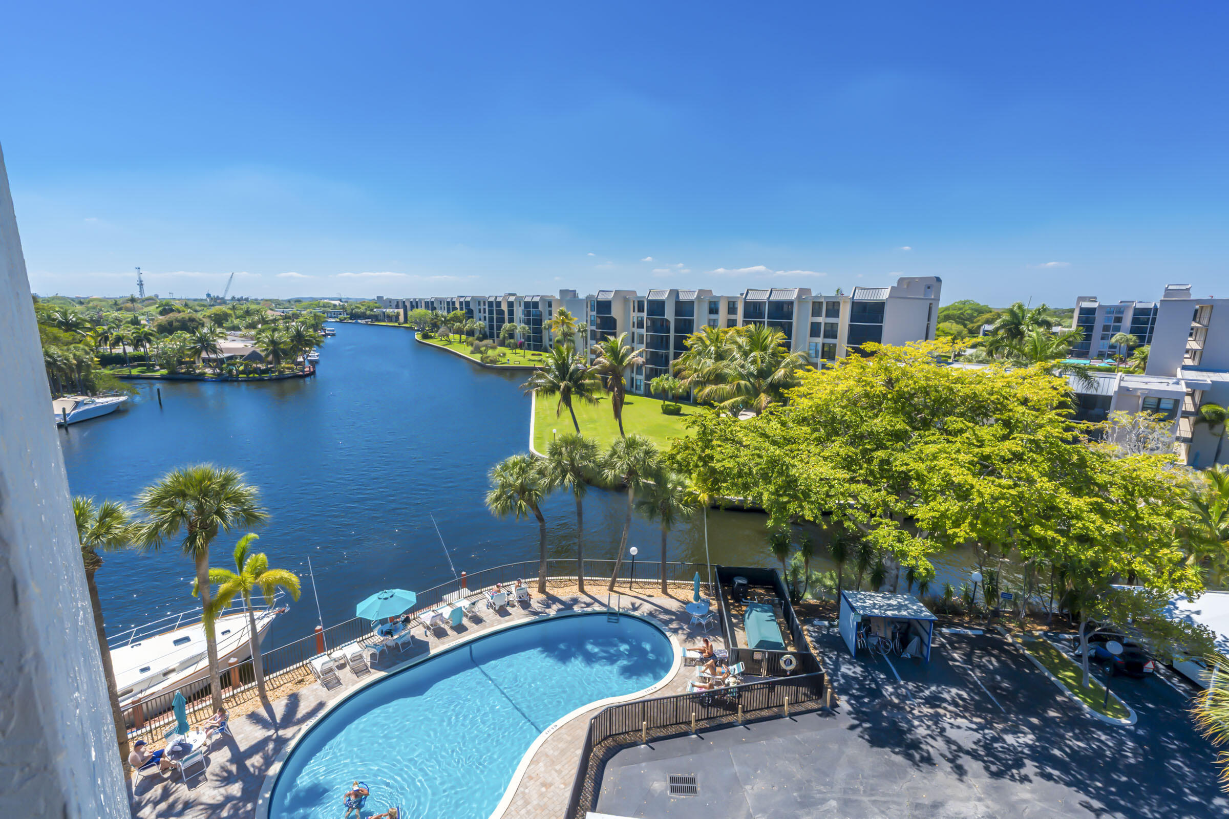 22 Royal Palm Way, Unit 606 Boca Raton, FL 33432 - Photo 18 of 48 033