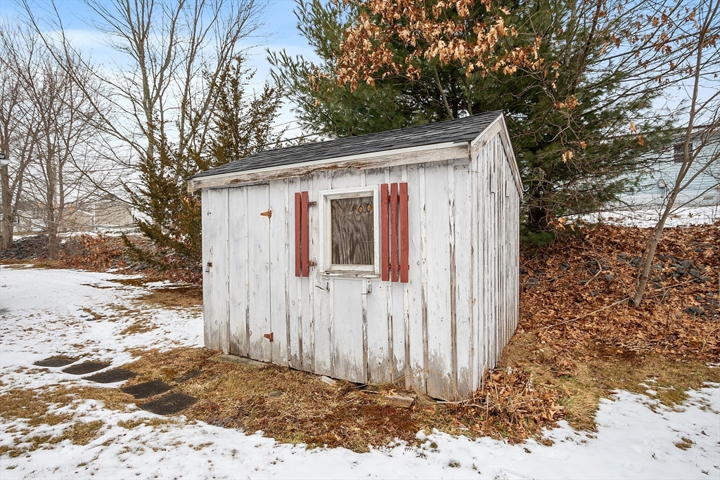 14 Amber Way Raynham, MA 02767 - Photo 8 of 9