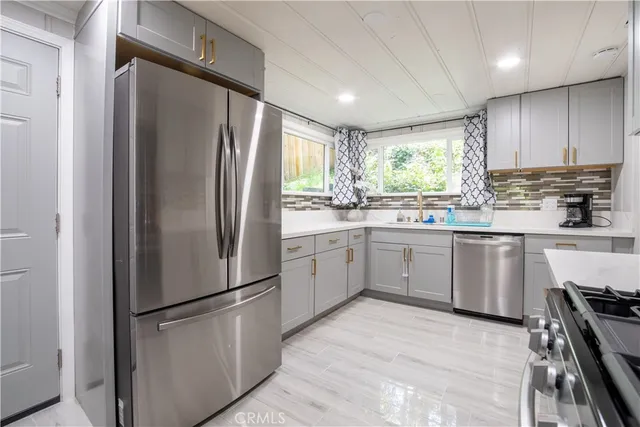 $345,000 | 23777 Pioneer Camp Road, Crestline, CA 92325