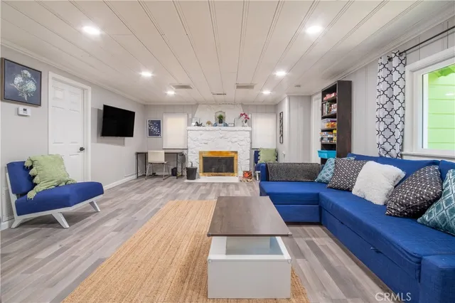 $345,000 | 23777 Pioneer Camp Road, Crestline, CA 92325