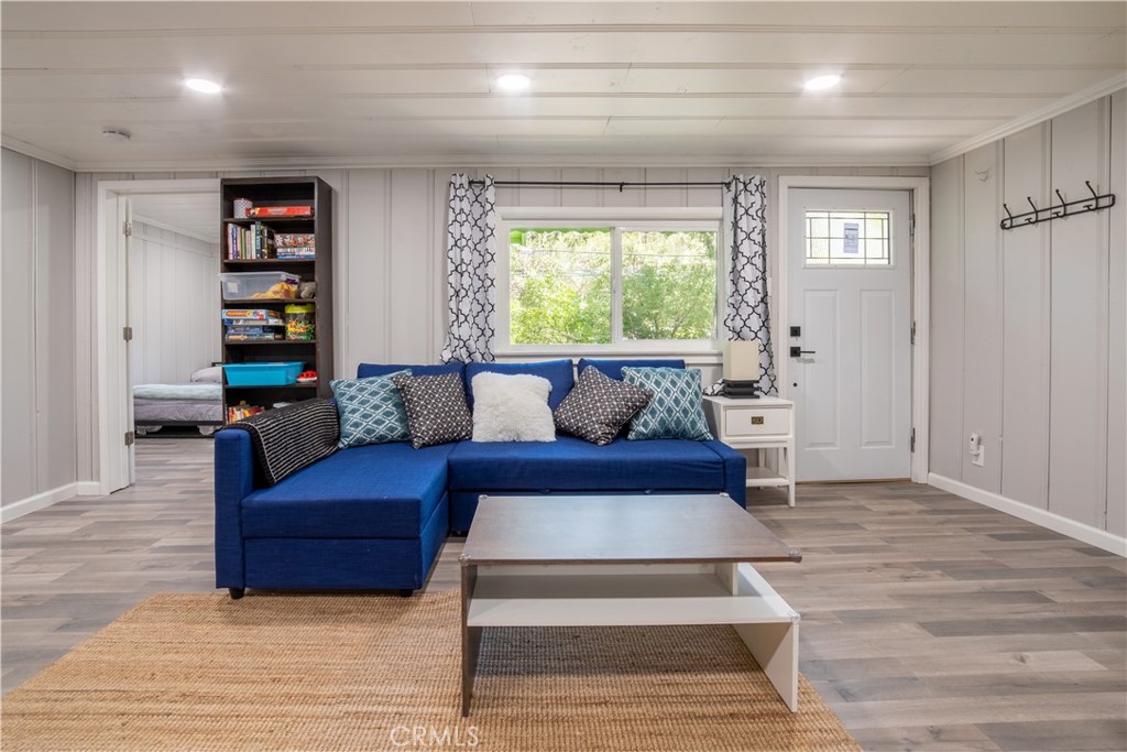 23777 Pioneer Camp Road Crestline, CA 92325 - Photo 10 of 22