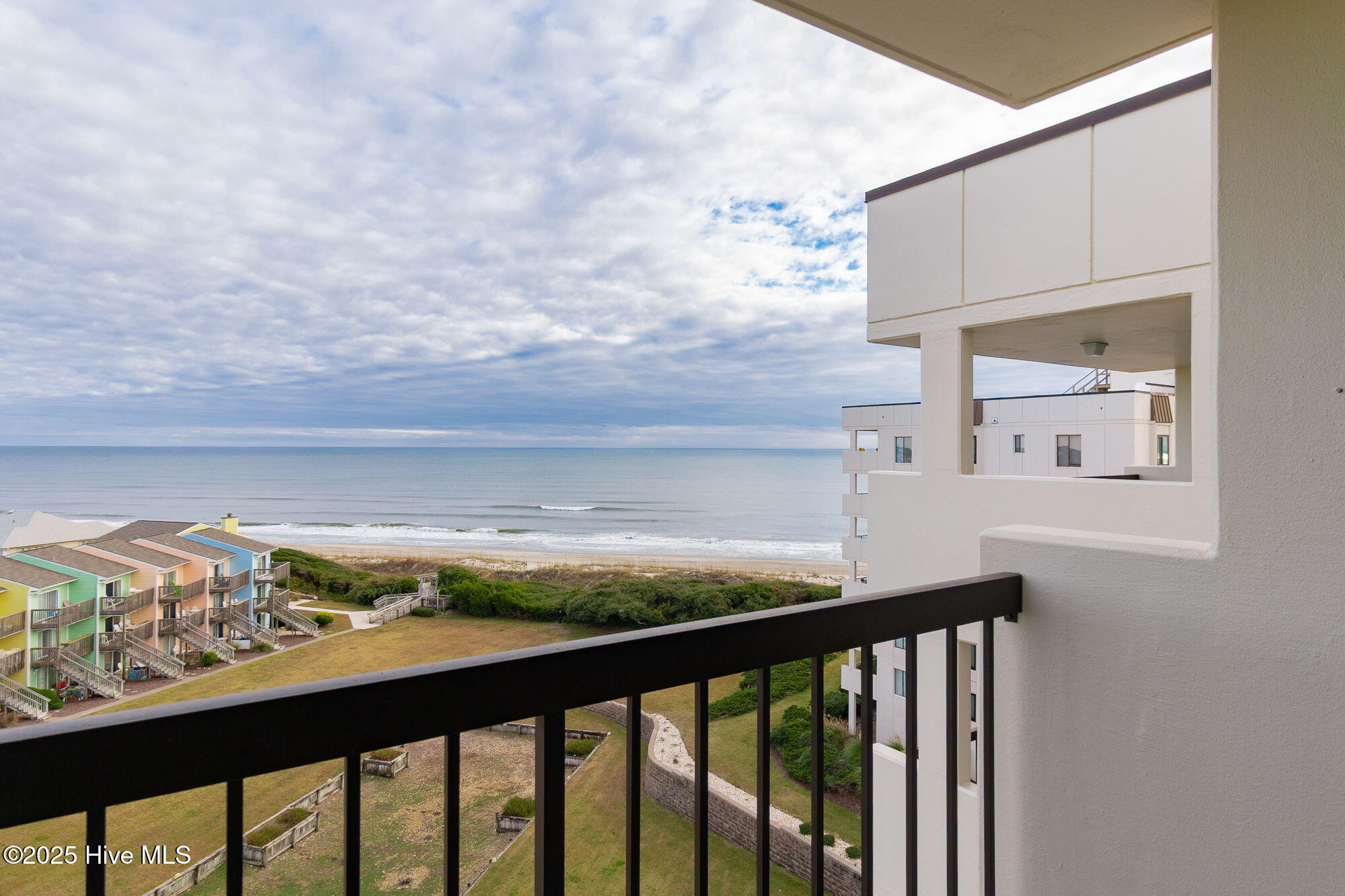 8801 Reed Drive, Unit 612 Emerald Isle, NC 28594 - Photo 29 of 29 42-web-or-mls-chadwick-visuals-8801-reed