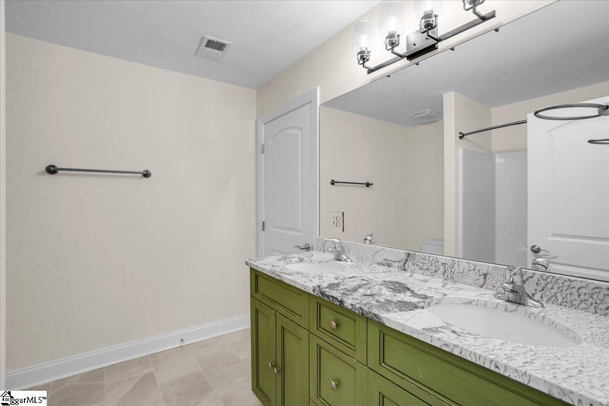 24 Bay Point Way Taylors, SC 29687 - Photo 34 of 50 Gallery Image 34